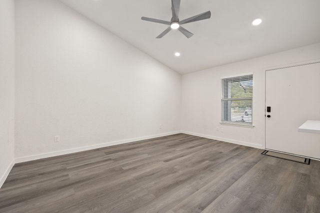 6203 Berkett CV A & B, Austin, TX 78745