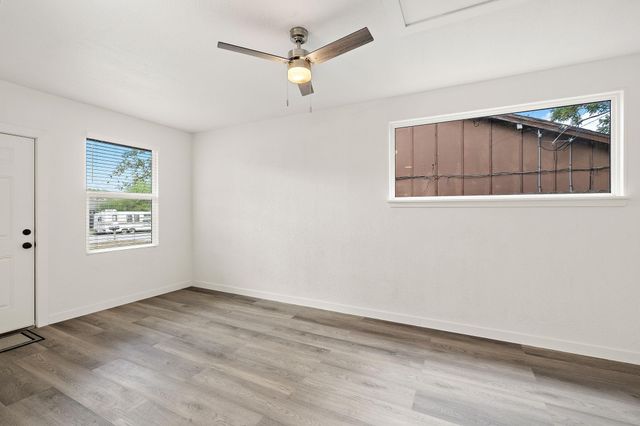 6203 Berkett CV A & B, Austin, TX 78745