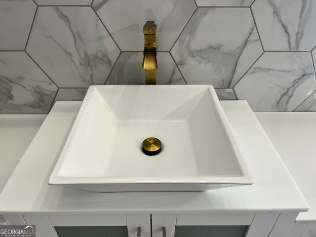 309 Sourwood Lane, Canton, GA 30115