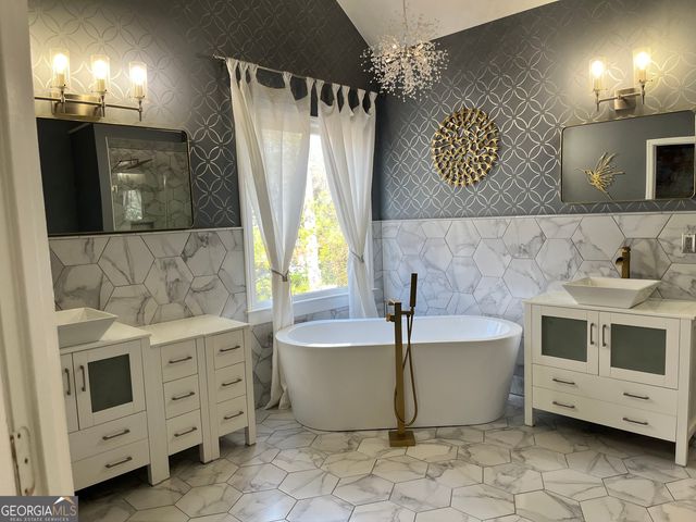 309 Sourwood Lane, Canton, GA 30115