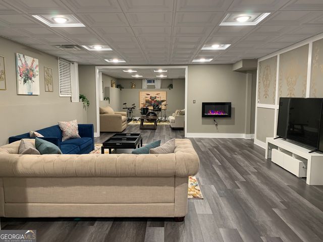 309 Sourwood Lane, Canton, GA 30115