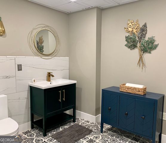 309 Sourwood Lane, Canton, GA 30115