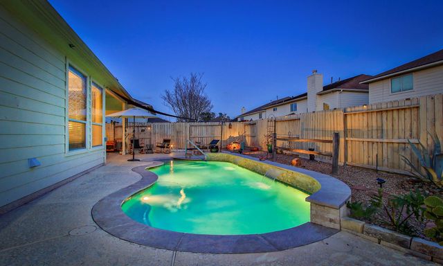 8227 Palmetta Spring Drive, Tomball, TX 77375