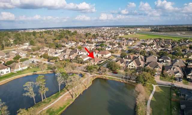 8227 Palmetta Spring Drive, Tomball, TX 77375