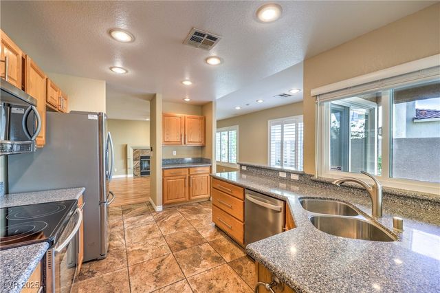 6912 Mill Creek Way, Las Vegas, NV 89149