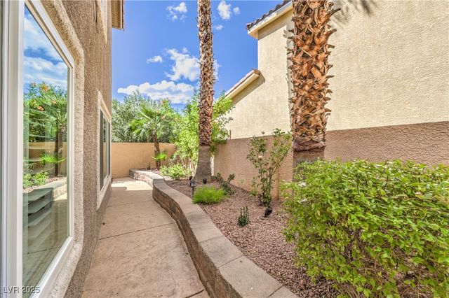 6912 Mill Creek Way, Las Vegas, NV 89149