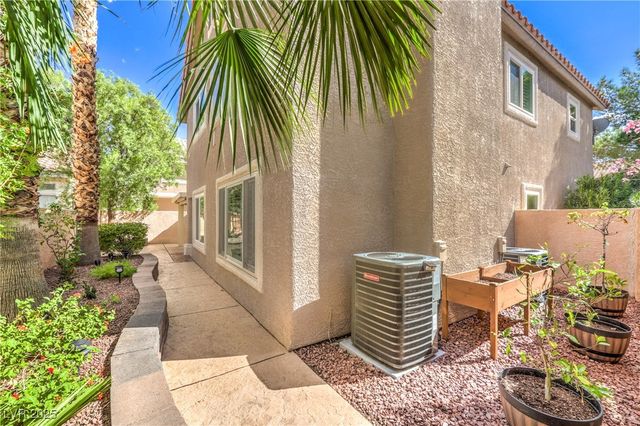 6912 Mill Creek Way, Las Vegas, NV 89149