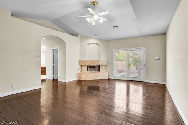 1931 Fox Canyon Circle, Las Vegas, NV 89117