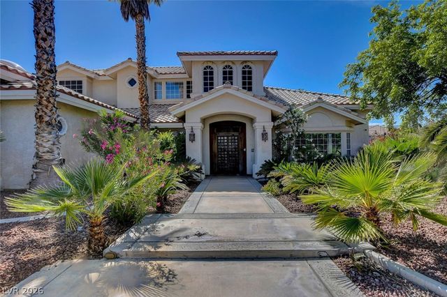 1931 Fox Canyon Circle, Las Vegas, NV 89117