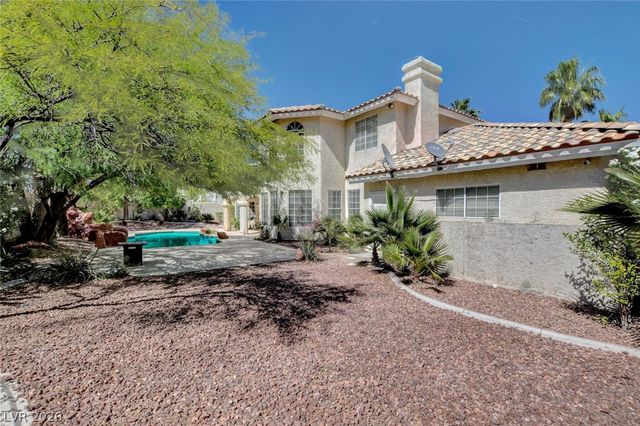 1931 Fox Canyon Circle, Las Vegas, NV 89117