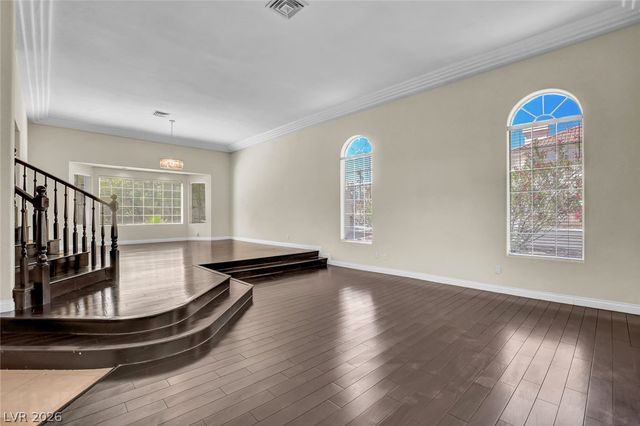 1931 Fox Canyon Circle, Las Vegas, NV 89117