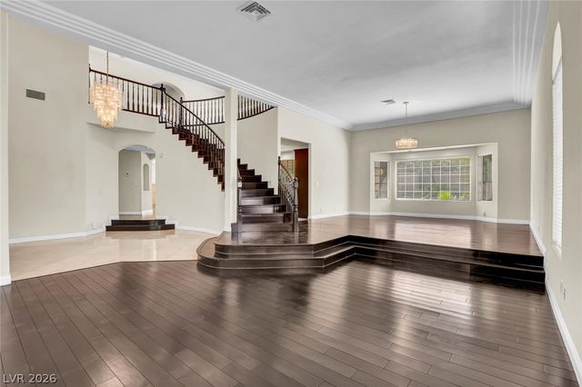 1931 Fox Canyon Circle, Las Vegas, NV 89117