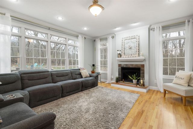 1860 High Meadow, Niles, MI 49120