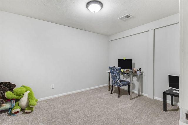 1860 High Meadow, Niles, MI 49120