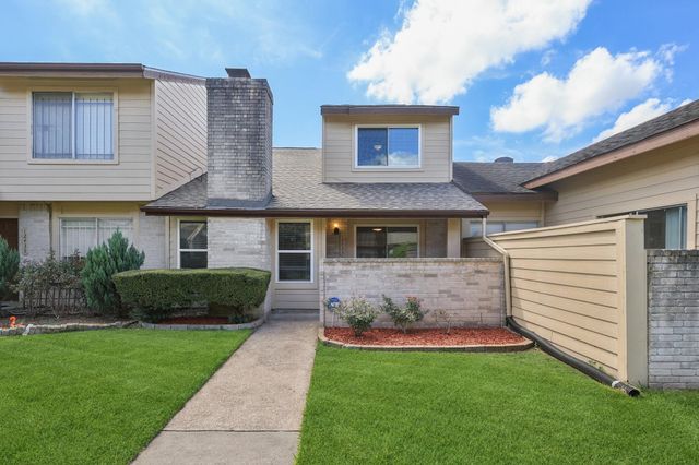 12433 S Dairy Ashford Road 2433, Houston, TX 77099