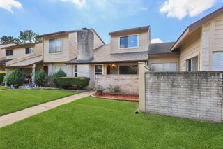12433 S Dairy Ashford Road 2433, Houston, TX 77099