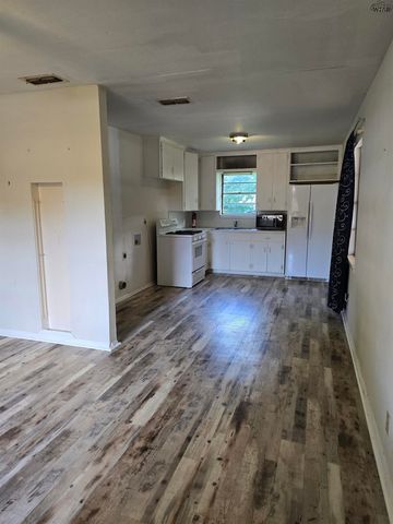 1108 COVINGTON STREET, Wichita Falls, TX 76306