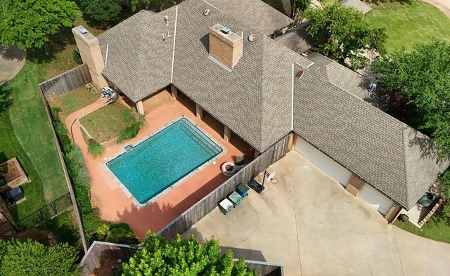 1200 Oak Tree Drive, Edmond, OK 73025