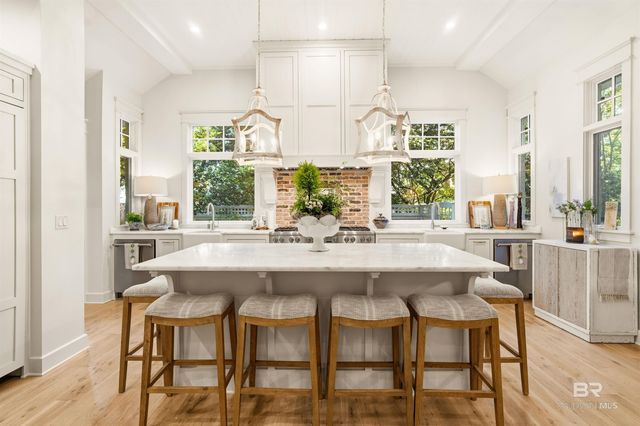 59 N Summit Street, Fairhope, AL 36532