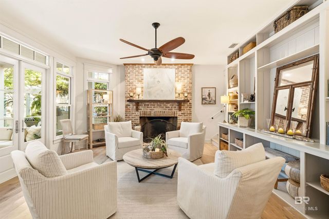 59 N Summit Street, Fairhope, AL 36532