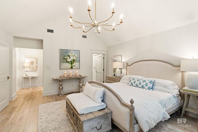 59 N Summit Street, Fairhope, AL 36532