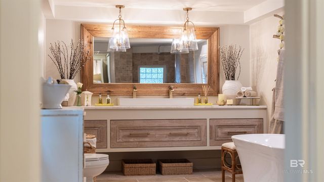 59 N Summit Street, Fairhope, AL 36532