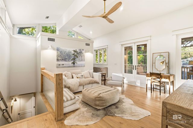 59 N Summit Street, Fairhope, AL 36532