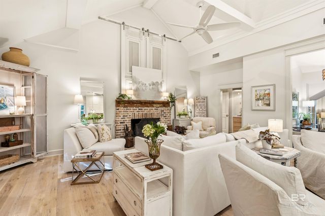 59 N Summit Street, Fairhope, AL 36532
