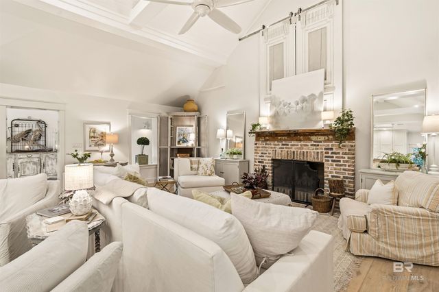 59 N Summit Street, Fairhope, AL 36532
