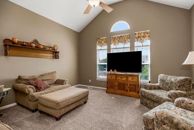 1218 Wildwood Street, Leavenworth, KS 66048