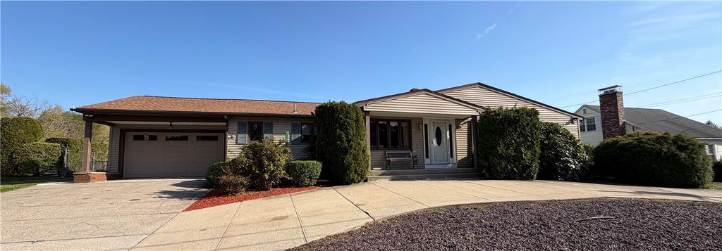 45 Pinewood Drive, North Providence, RI 02904