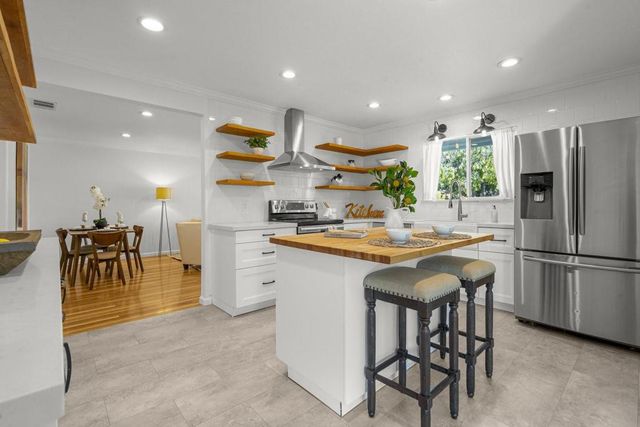 1115 Fairlands Court, Campbell, CA 95008