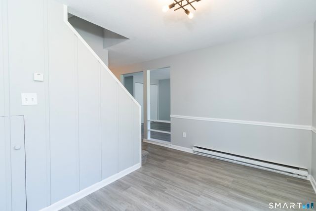 18 Hamre Lane A, Branford, CT 06405