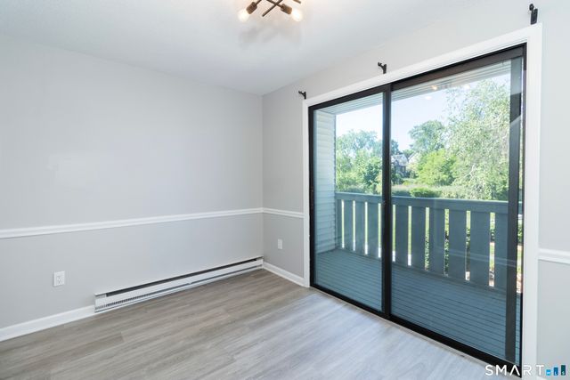 18 Hamre Lane A, Branford, CT 06405