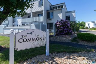 18 Hamre Lane A, Branford, CT 06405