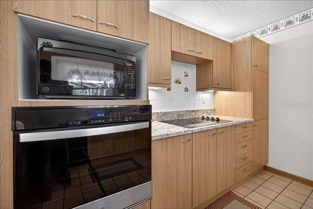 11 PARKWAY, Palm Coast, FL 32164