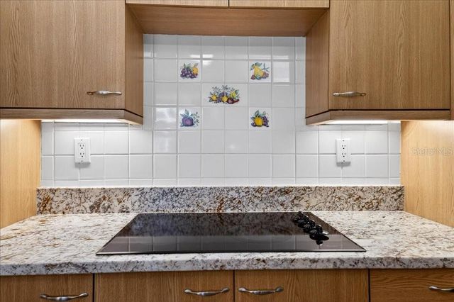 11 PARKWAY, Palm Coast, FL 32164