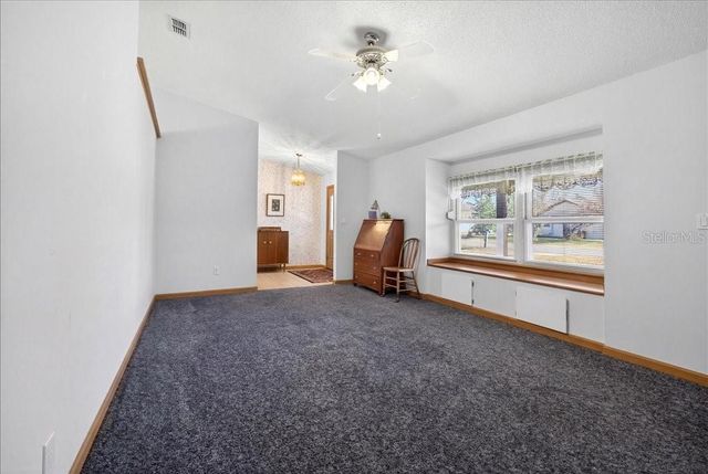 11 PARKWAY, Palm Coast, FL 32164