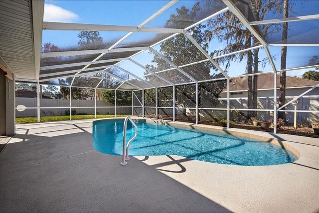 11 PARKWAY, Palm Coast, FL 32164