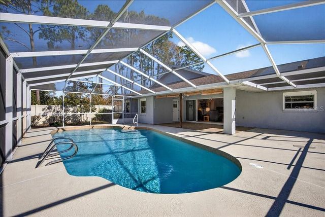 11 PARKWAY, Palm Coast, FL 32164