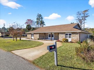 11 PARKWAY, Palm Coast, FL 32164