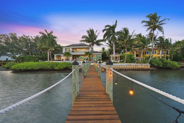 18714 Rio Vista Drive, Jupiter, FL 33469