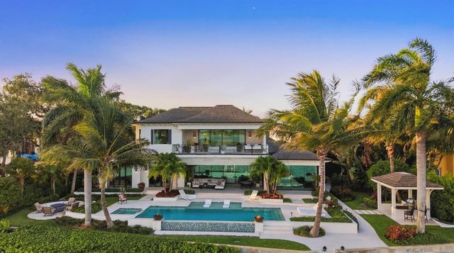 18714 Rio Vista Drive, Jupiter, FL 33469