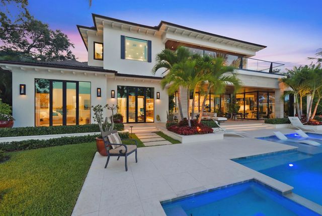 18714 Rio Vista Drive, Jupiter, FL 33469
