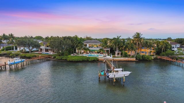 18714 Rio Vista Drive, Jupiter, FL 33469