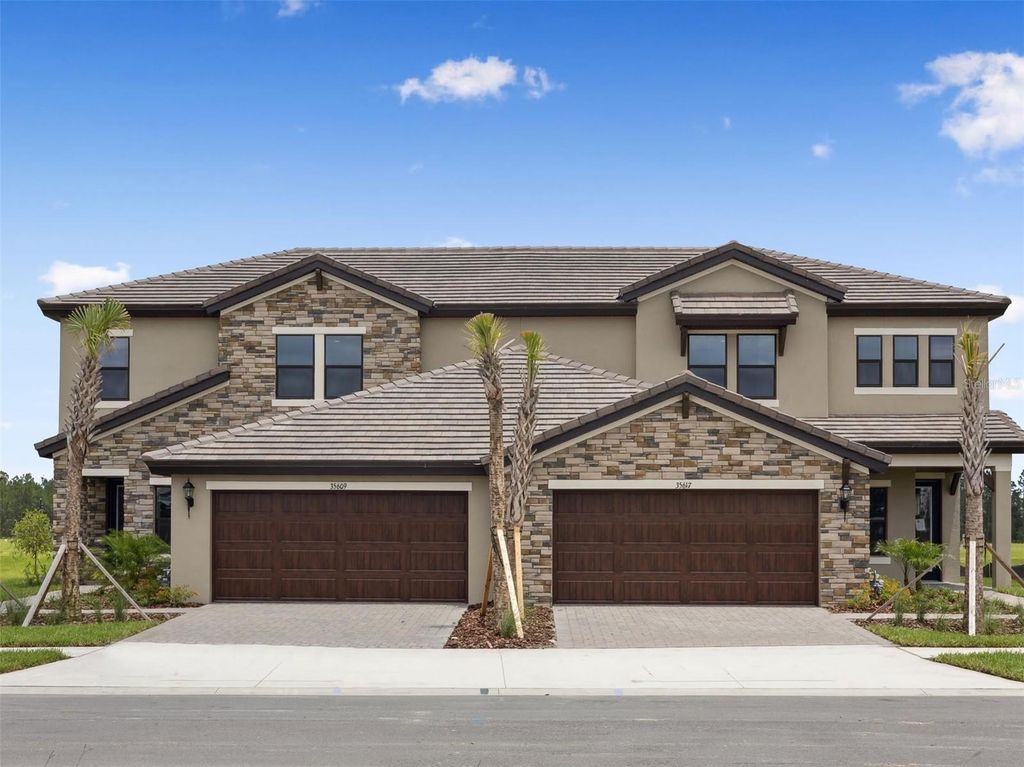 35617 STABLETON LANE, Zephyrhills, FL 33541