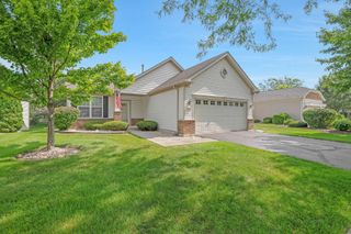 12634 Cold Springs Drive, Huntley, IL 60142