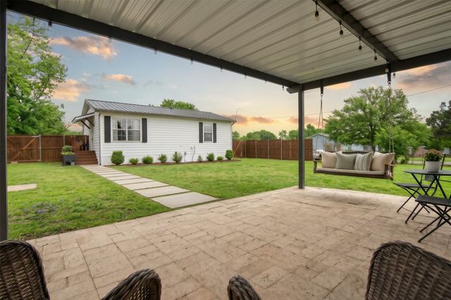 420 Rockcrest Road, Mckinney, TX 75071