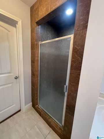 135 SARA LANE, Clanton, AL 35045