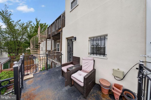 1614 6TH ST NW, Washington, DC 20001